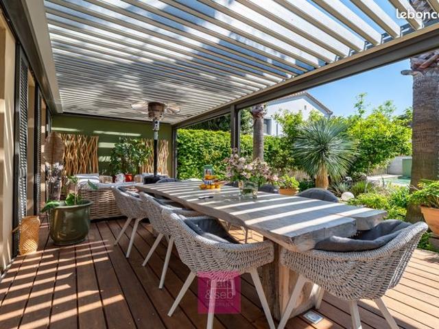 Maison de ville 6 pièces 150 m²