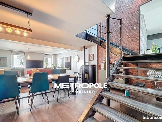 Appartement 6 pièces 164 m²