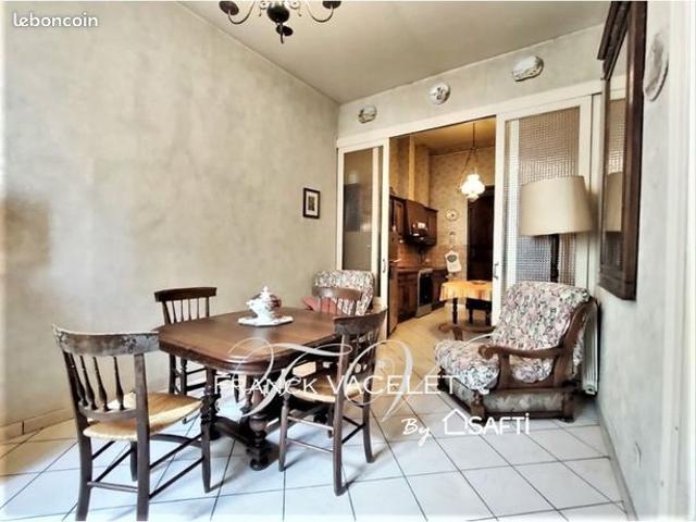 Maison de ville 6 pièces 165 m²