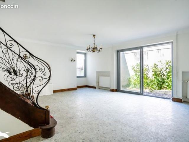 Maison de ville 6 pièces 165 m²