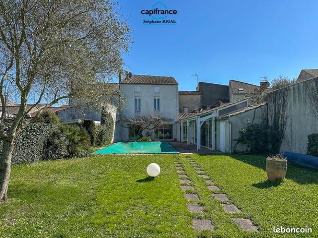 Maison de ville 6 pièces 165 m²