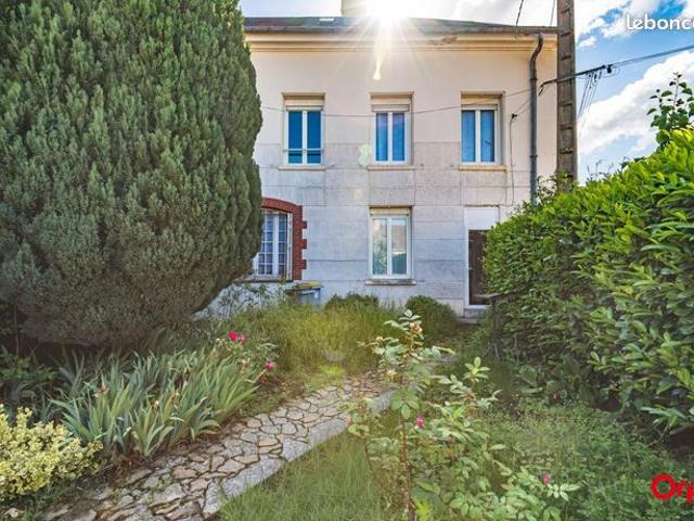 Maison de ville 6 pièces 160 m²