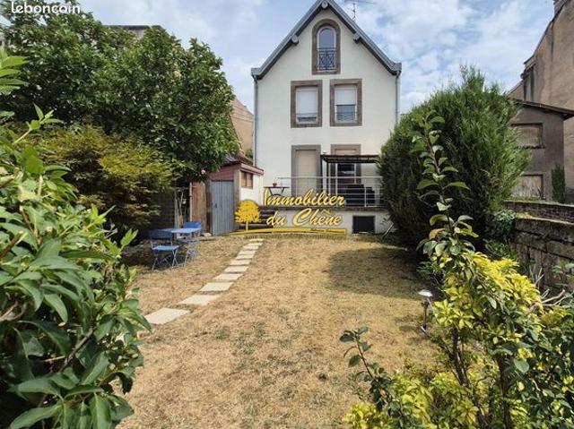 Maison de ville 6 pièces 161 m²