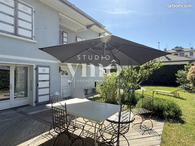 Maison de ville 6 pièces 176 m²