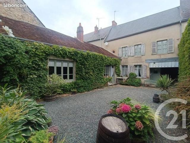 Maison de ville 6 pièces 177 m²