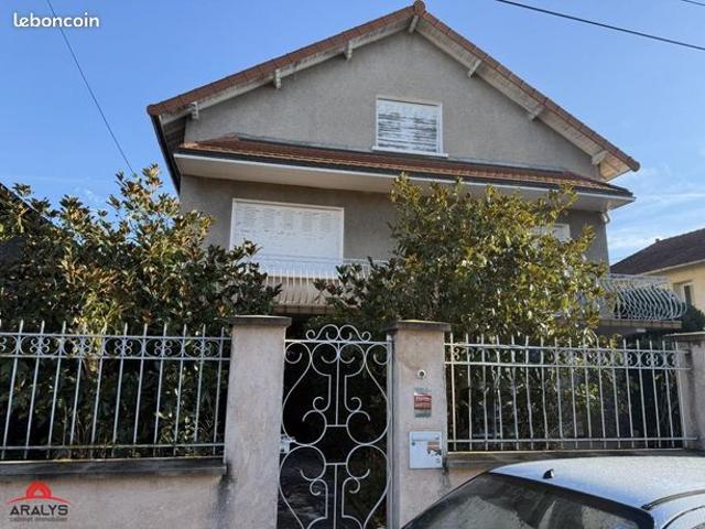 Maison de ville 6 pièces 170 m²