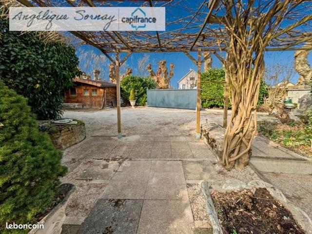 Maison de ville 6 pièces 184 m²