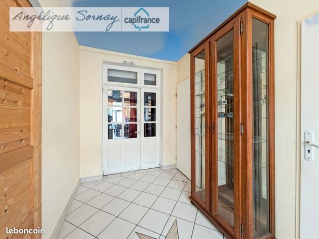 Maison de ville 6 pièces 184 m²