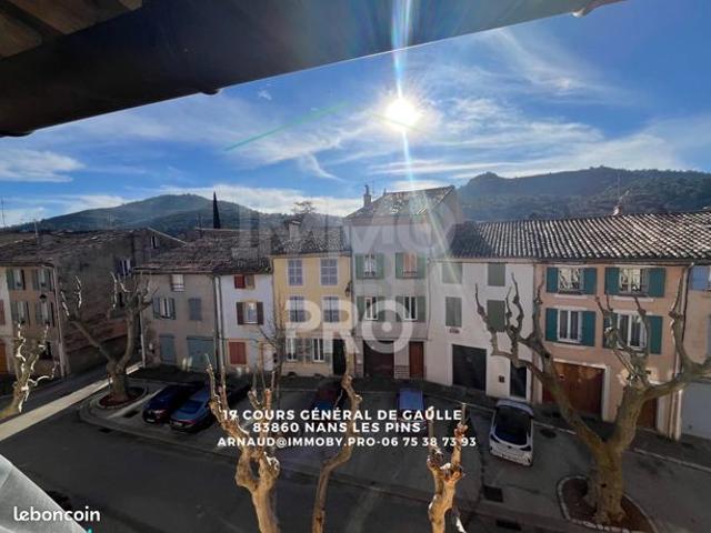 Maison de ville 6 pièces 185 m²