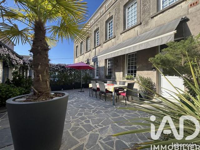 Maison de ville 6 pièces 186 m²
