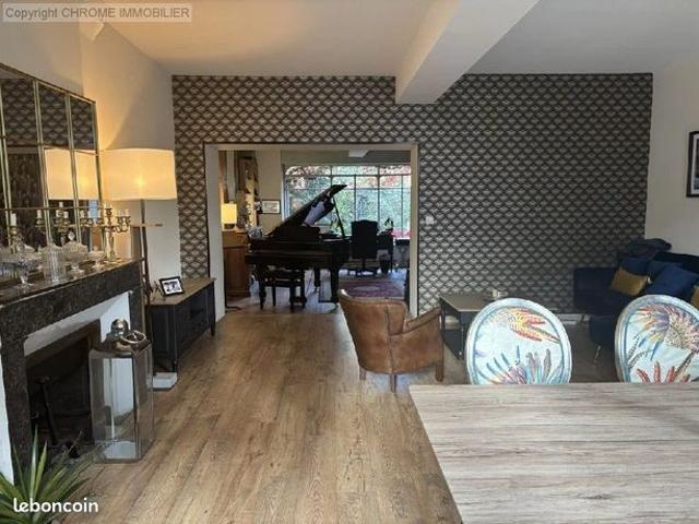 Maison de ville 6 pièces 186 m²