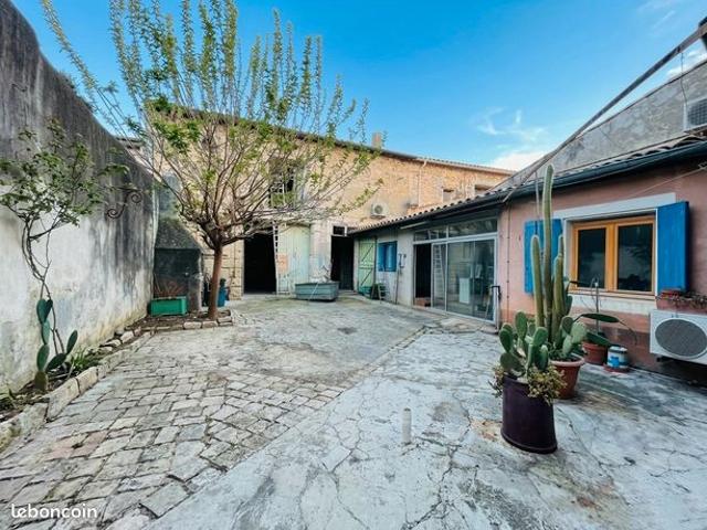 Maison de ville 6 pièces 180 m²