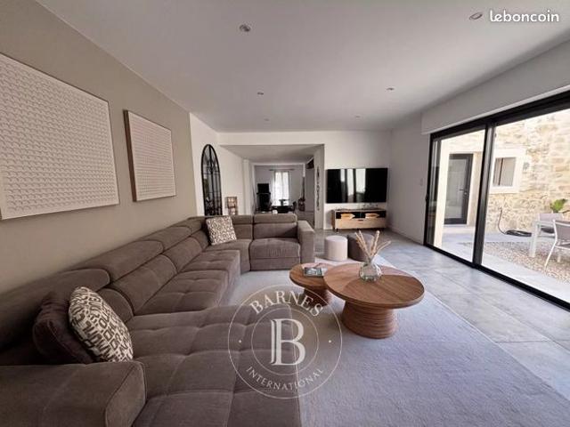 Maison de ville 6 pièces 180 m²