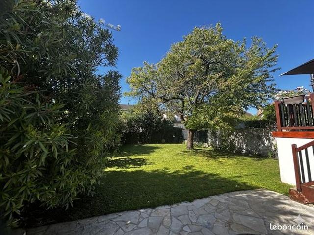 Maison de ville 6 pièces 180 m²