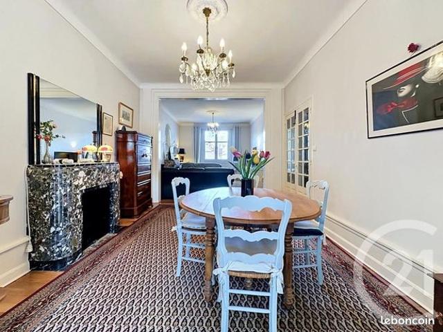 Maison de ville 6 pièces 180 m²