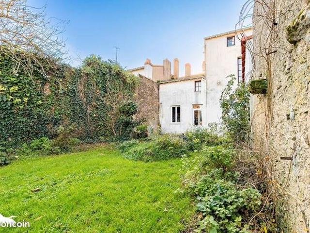 Maison de ville 6 pièces 183 m²