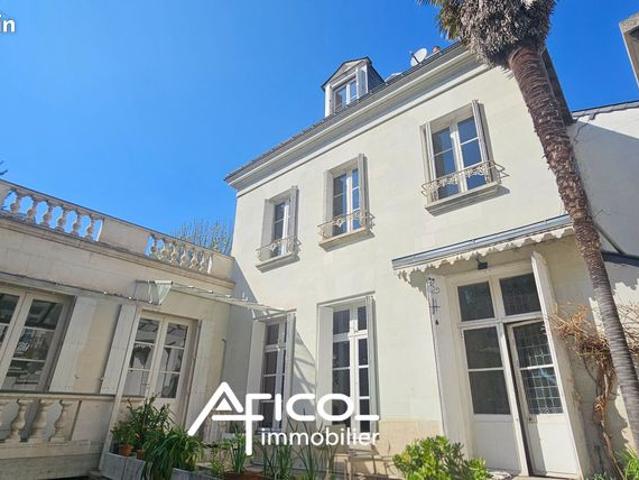 Maison de ville 6 pièces 194 m²