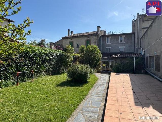 Maison de ville 6 pièces 194 m²