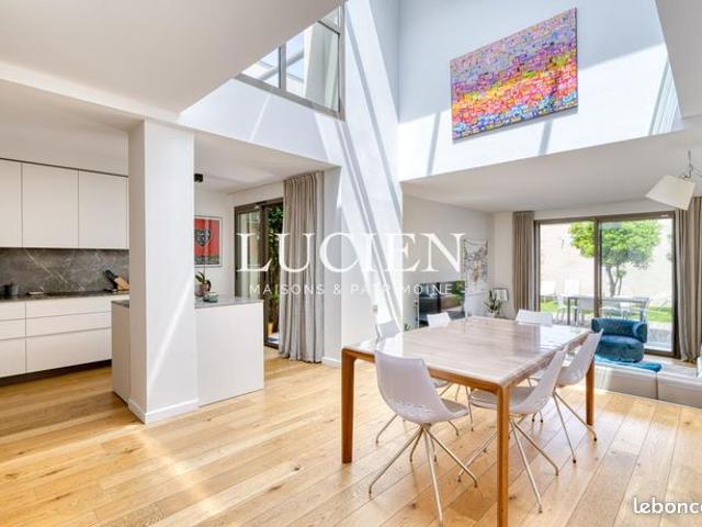 Maison de ville 6 pièces 195 m²