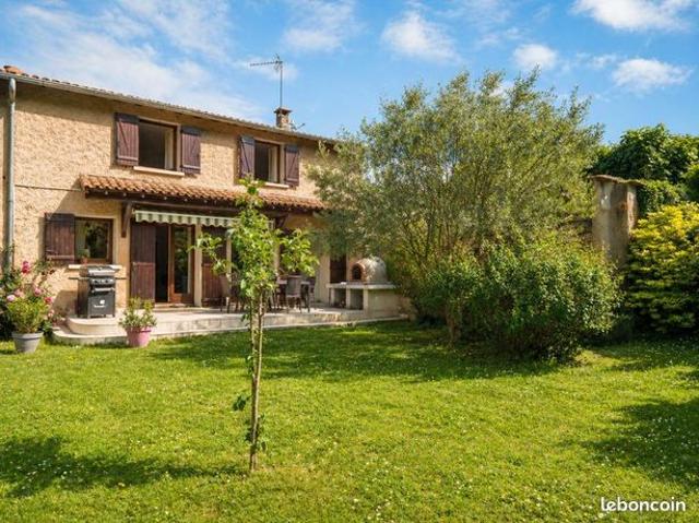 Maison de ville 6 pièces 196 m²
