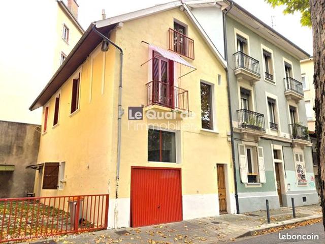 Maison de ville 6 pièces 197 m²