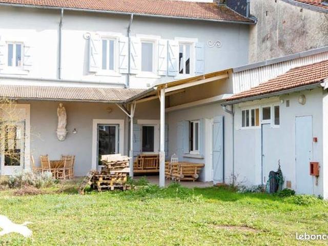 Maison de ville 6 pièces 190 m²