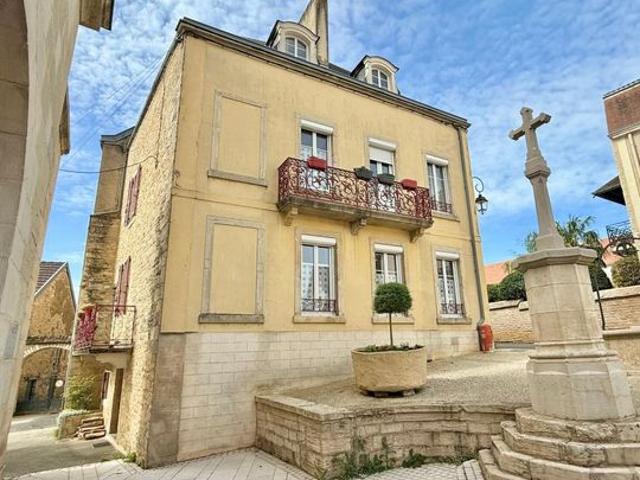 Maison de ville 6 pièces 190 m²