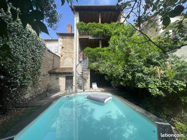 Maison de ville 6 pièces 193 m²