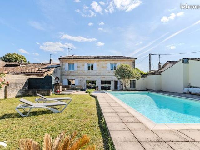 Maison de ville 6 pièces 205 m²