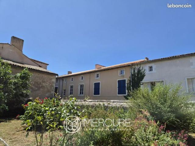 Maison de ville 6 pièces 200 m²