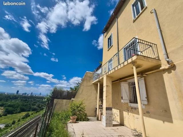 Maison de ville 6 pièces 202 m²
