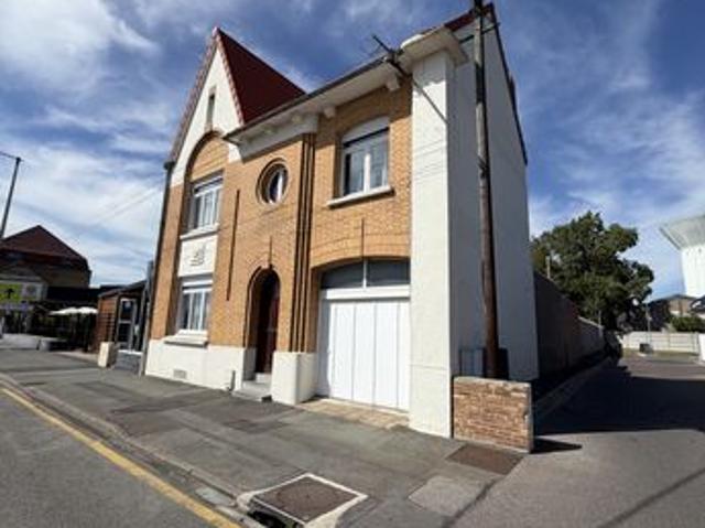 Maison de ville 6 pièces 215 m²