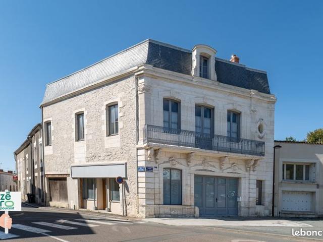 Maison de ville 6 pièces 216 m²