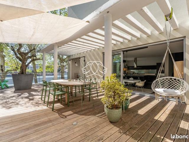 Maison de ville 6 pièces 226 m²
