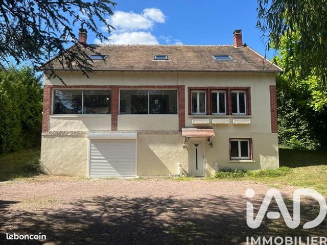 Maison de ville 6 pièces 220 m²