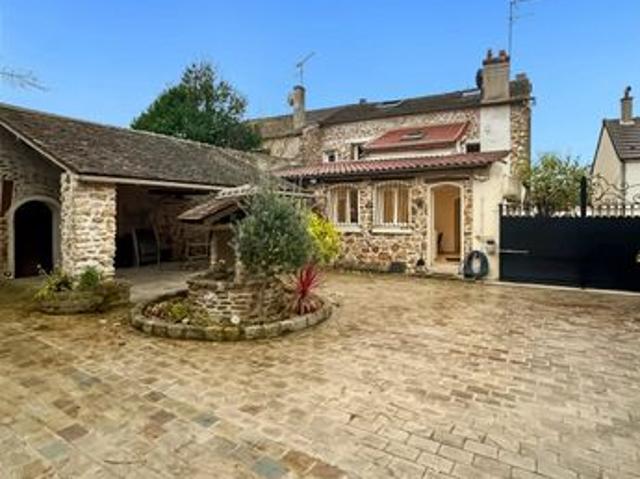 Maison de ville 6 pièces 220 m²