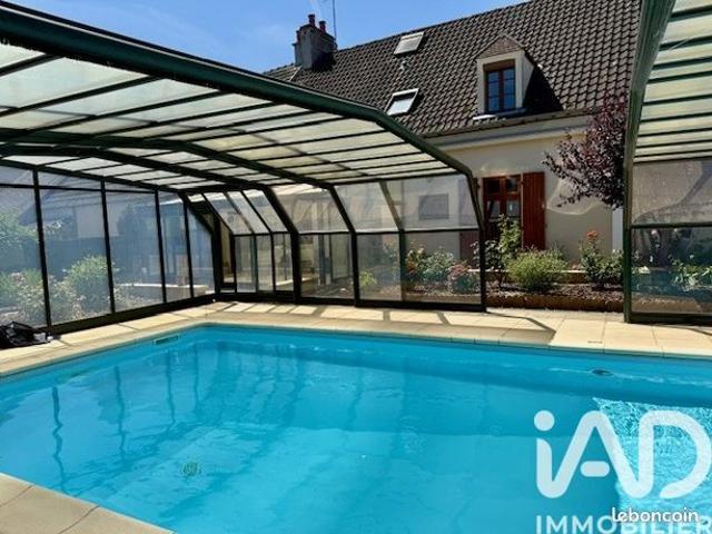 Maison de ville 6 pièces 221 m²