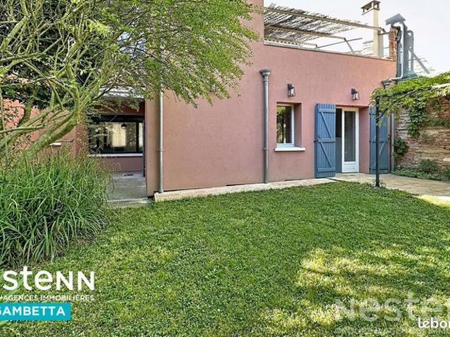 Maison de ville 6 pièces 232 m²