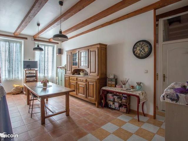 Maison de ville 6 pièces 255 m²