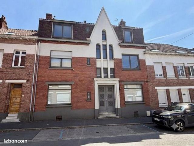 Maison de ville 6 pièces 263 m²