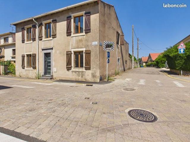 Maison de ville 6 pièces 4 chambres Garage