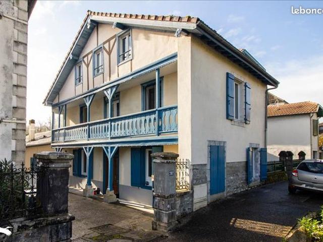 Maison de ville 6 pièces 80 m²