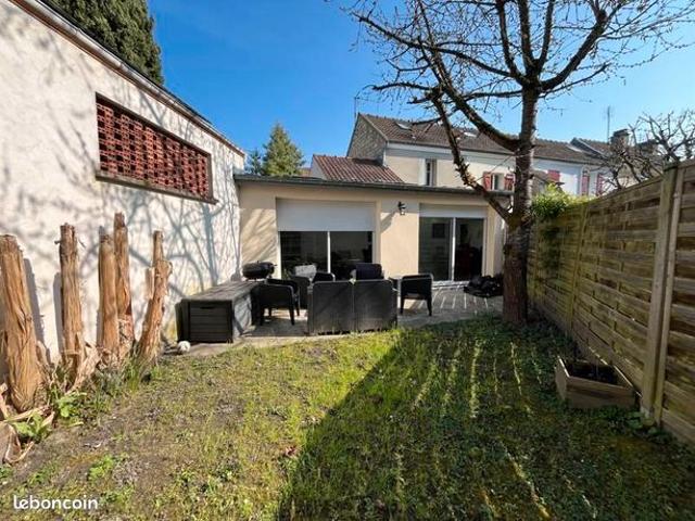 Maison de ville 6 pièces 82 m²