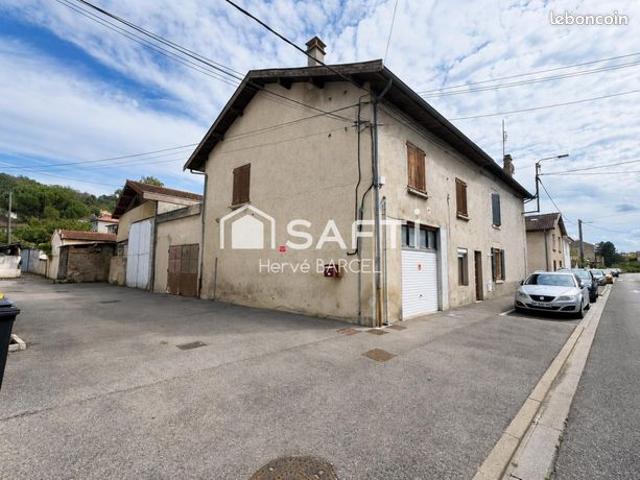 Maison de ville 6 pièces 82 m²