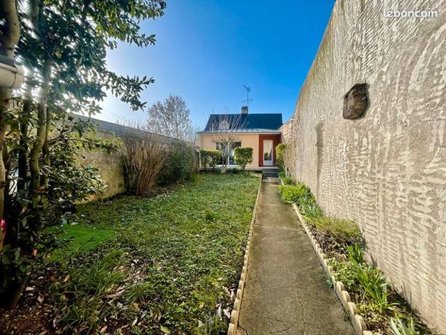 Maison de ville 79 m² CHATEAU GONTIER SUR MAYENNE
