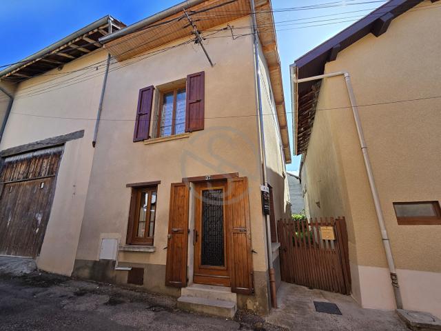 Maison de ville 87 m2 hab Fort potentiel