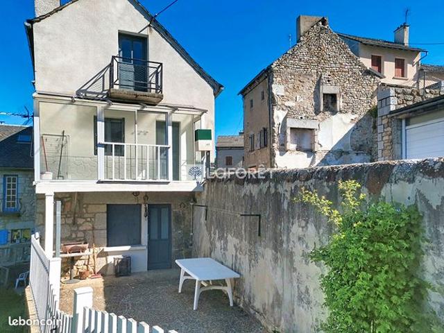 Maison de ville 8 pièces 107 m²
