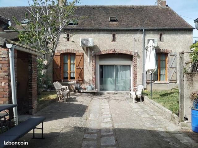 Maison de ville 8 pièces 117 m²
