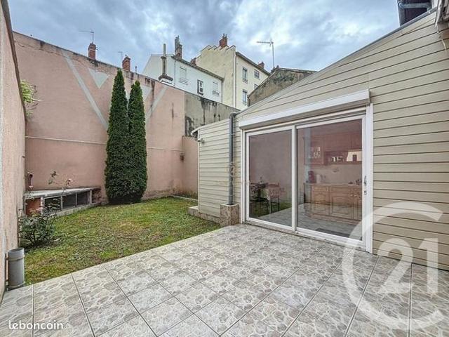Maison de ville 8 pièces 121 m²