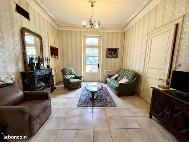 Maison de ville 8 pièces 136 m²